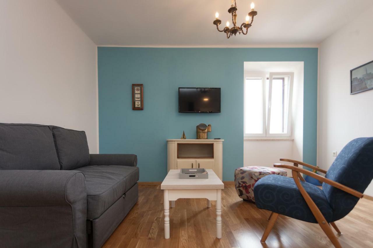 רוביני Apartment Amare Seaview מראה חיצוני תמונה