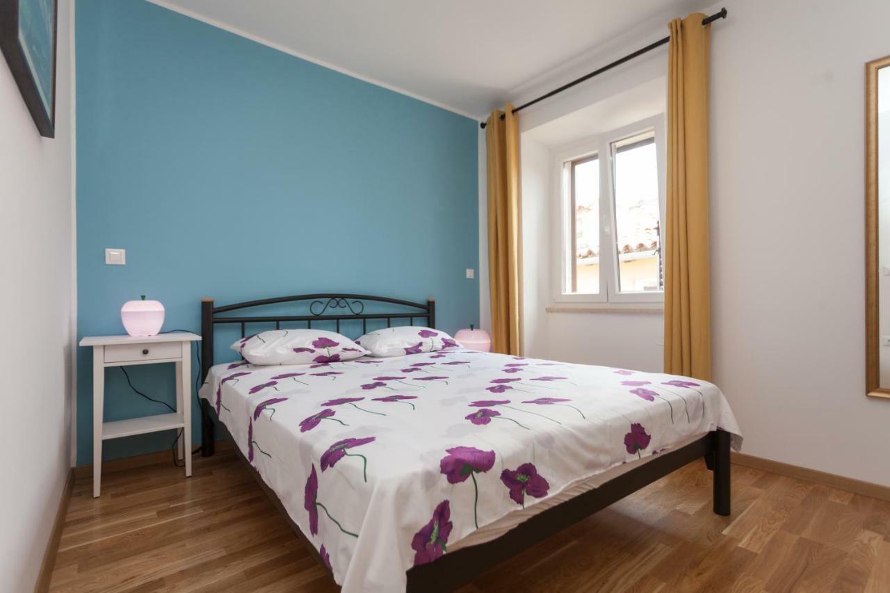 רוביני Apartment Amare Seaview מראה חיצוני תמונה